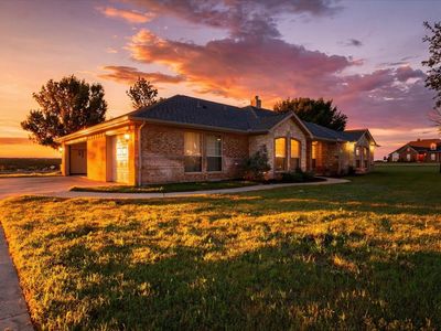 306 N Rolling Plains Dr