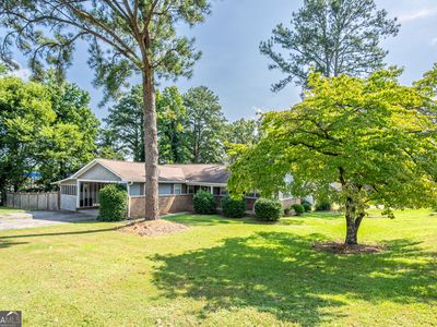 1 Westlyn Dr SW