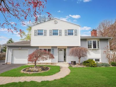 10 Dutch Hollow Drive