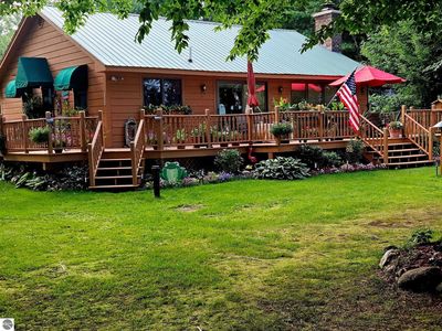 4896 Hidden Harbor Dr NE