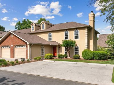 1702 White Oak Ln Unit 17
