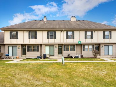 24684 Cashmere Ct #1
