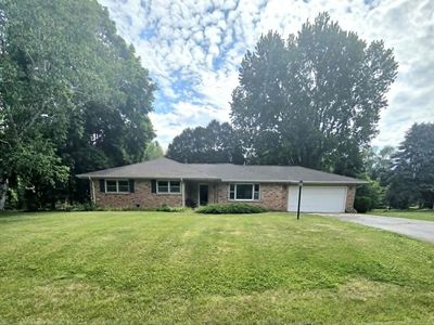 6310 Abraham Dr