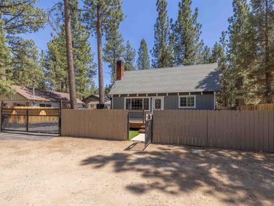 2050 9th Ln