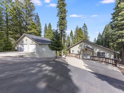 612 E Burnt Cedar Rd