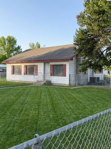 205902 E Schuster Rd