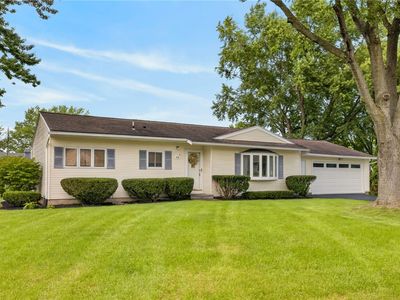 Property at 49 Michel Dr, Henrietta, NY