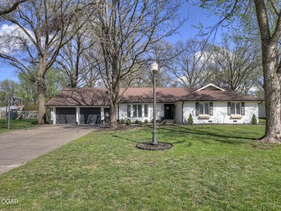 Property at 200 Maple St, Lamar, MO