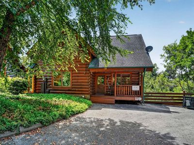 1123 Towering Oaks Dr