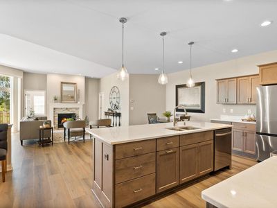 424 Standing Stone DRIVE #9-17