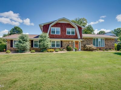 601 Meadow Ln