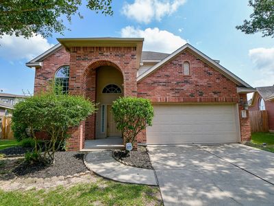2927 Empire Oaks Ln
