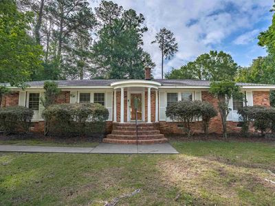 824 Fairwood Dr