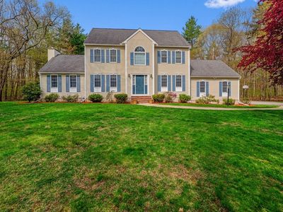 10 Gates Farm Cir