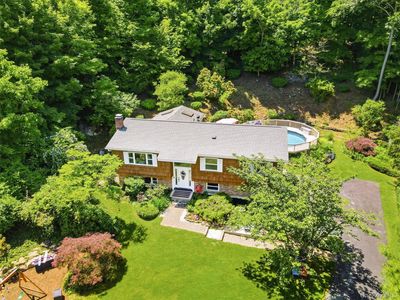 45 Lakeview Avenue W
