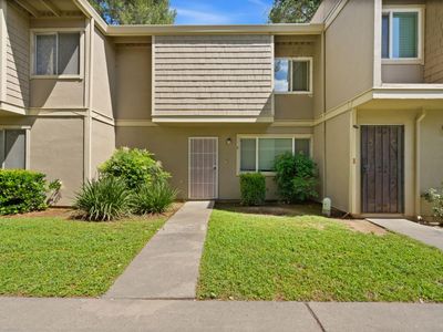 710 Northfield Dr APT C