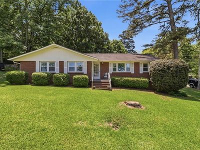 101 Lewis Dr