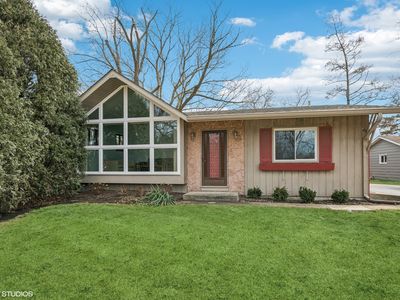 901 Clearbrook Park Dr