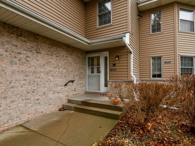 106 Eagle Pointe DRIVE UNIT B