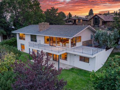 2725 Huckleberry Dr