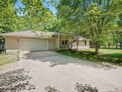 4955 Red Pine Dr