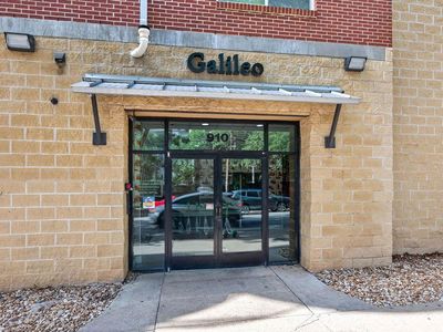 910 W 25th St APT 406