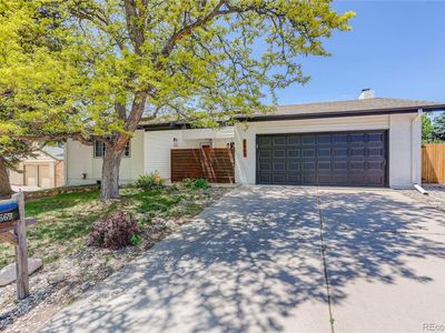 2669 S Moline Court