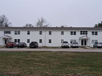 501-503 Ea St S