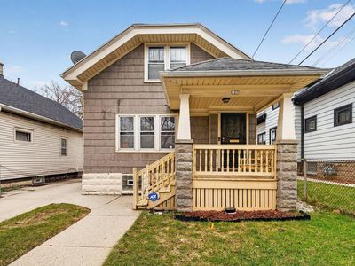Property at 127 W Ring STREET, Milwaukee, WI