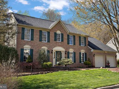 418 Vanier Dr