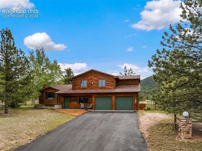 320 Crestwood Dr