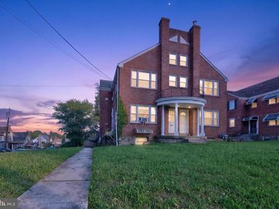 1900 Garrett Rd