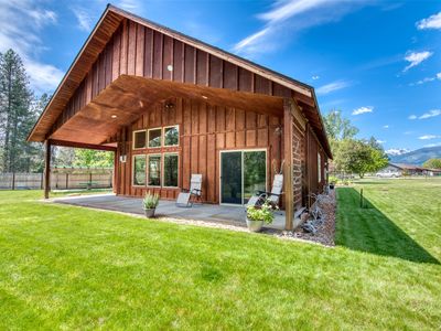 182 Mountain View Dr