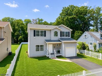 158 Woodland Ave