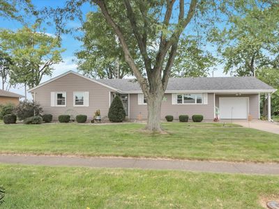 365 N Elm St