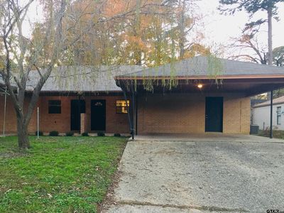 2535-2537 Westminster Dr