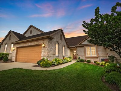 6874 Lorien Woods Dr