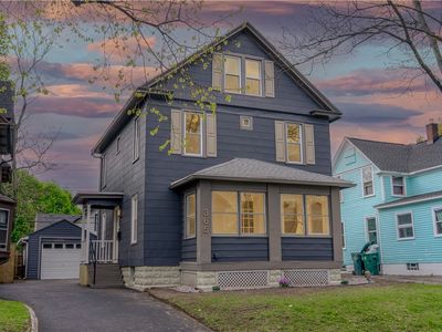 365 Durnan St