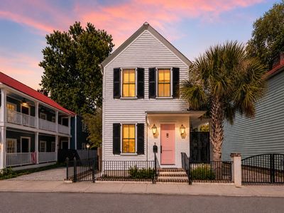34 Rose Ln