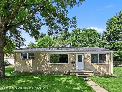Property at 338 Pearl St, Charlotte, MI