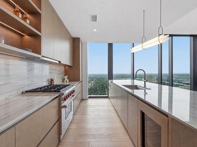 610 Davis St #4301