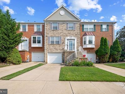 9523 Georgian Way