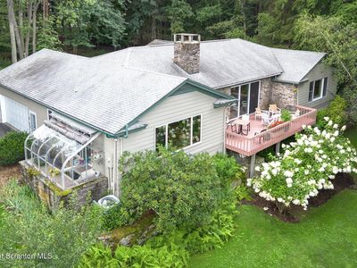 3 Orchard Ln