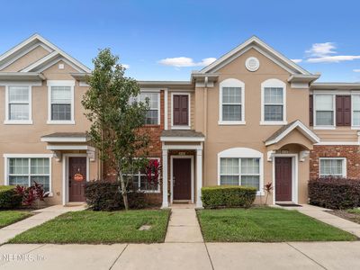 8122 SUMMERGATE Court