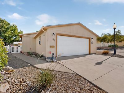 151 Sunrise Bluffs Dr