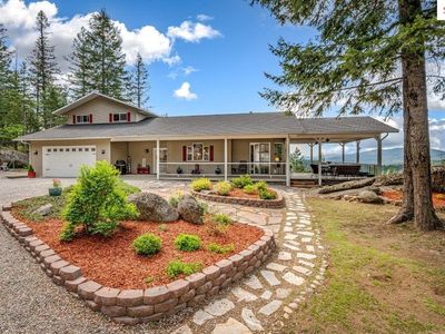 90 Riverview Cir