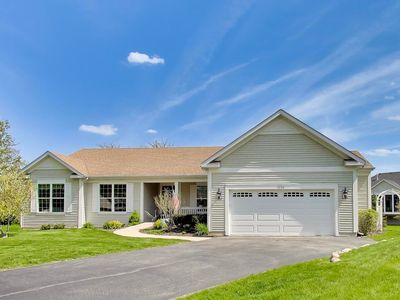 1126 Oak Point Ct