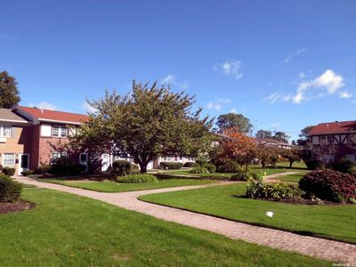 26 Springwood Drive UNIT 26