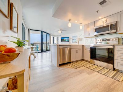 9850 S Thomas Dr UNIT 912W