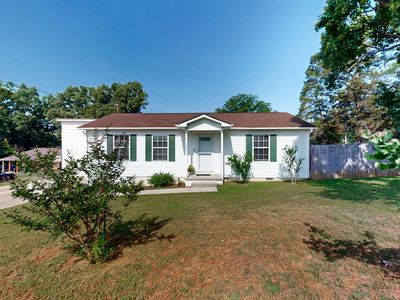 Property at 100 Waggoner St, Decherd, TN